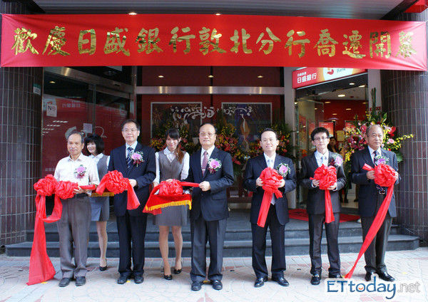 茶社開業(yè)致辭_開業(yè)致辭簡短精辟_茶社開業(yè)對聯(lián)