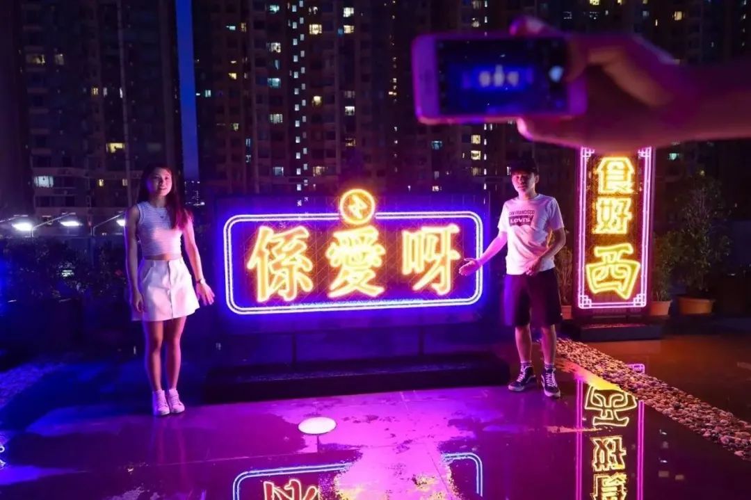 招牌字體圖片_招牌廣告字體圖片_招牌發光字體圖片大全