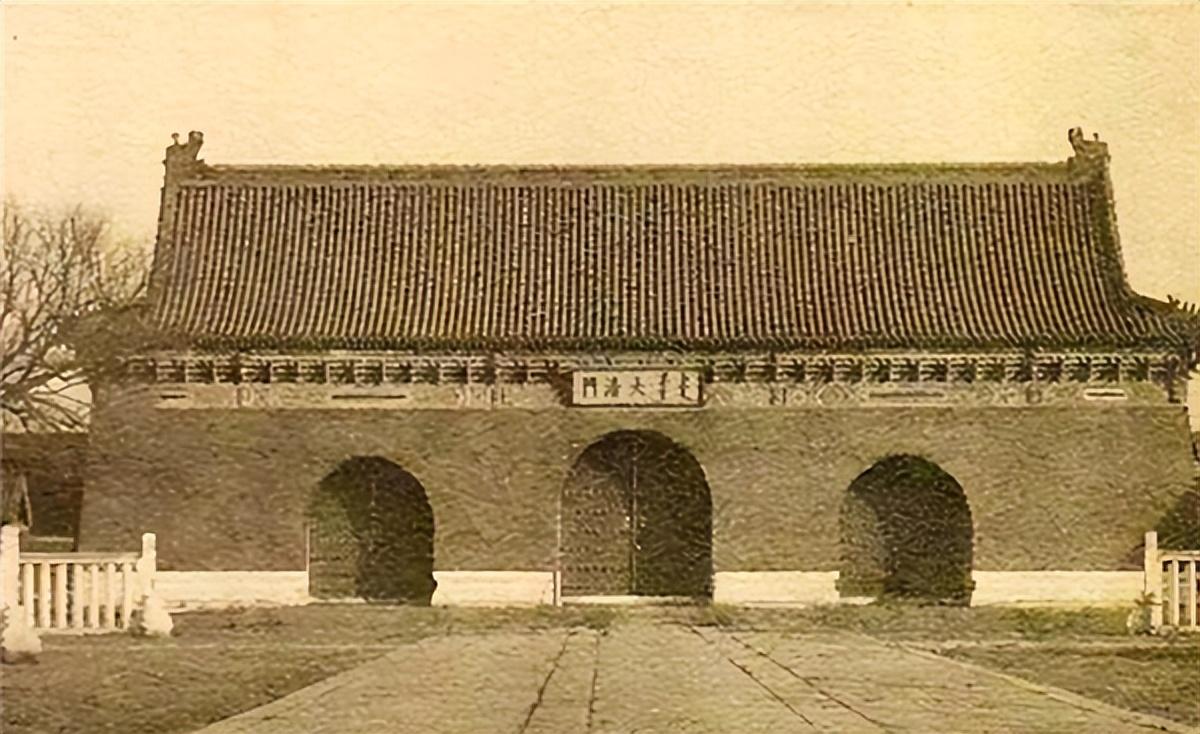 清朝牌匾現(xiàn)在市場價(jià)_清朝牌匾現(xiàn)在市場價(jià)_基金鵬華價(jià)價(jià)現(xiàn)在行情