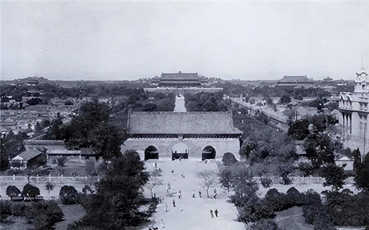 清朝牌匾現(xiàn)在市場價(jià)_清朝牌匾現(xiàn)在市場價(jià)_基金鵬華價(jià)價(jià)現(xiàn)在行情