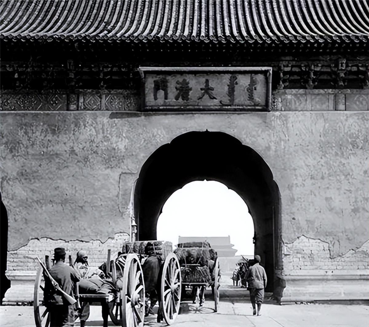 基金鵬華價(jià)價(jià)現(xiàn)在行情_清朝牌匾現(xiàn)在市場價(jià)_清朝牌匾現(xiàn)在市場價(jià)