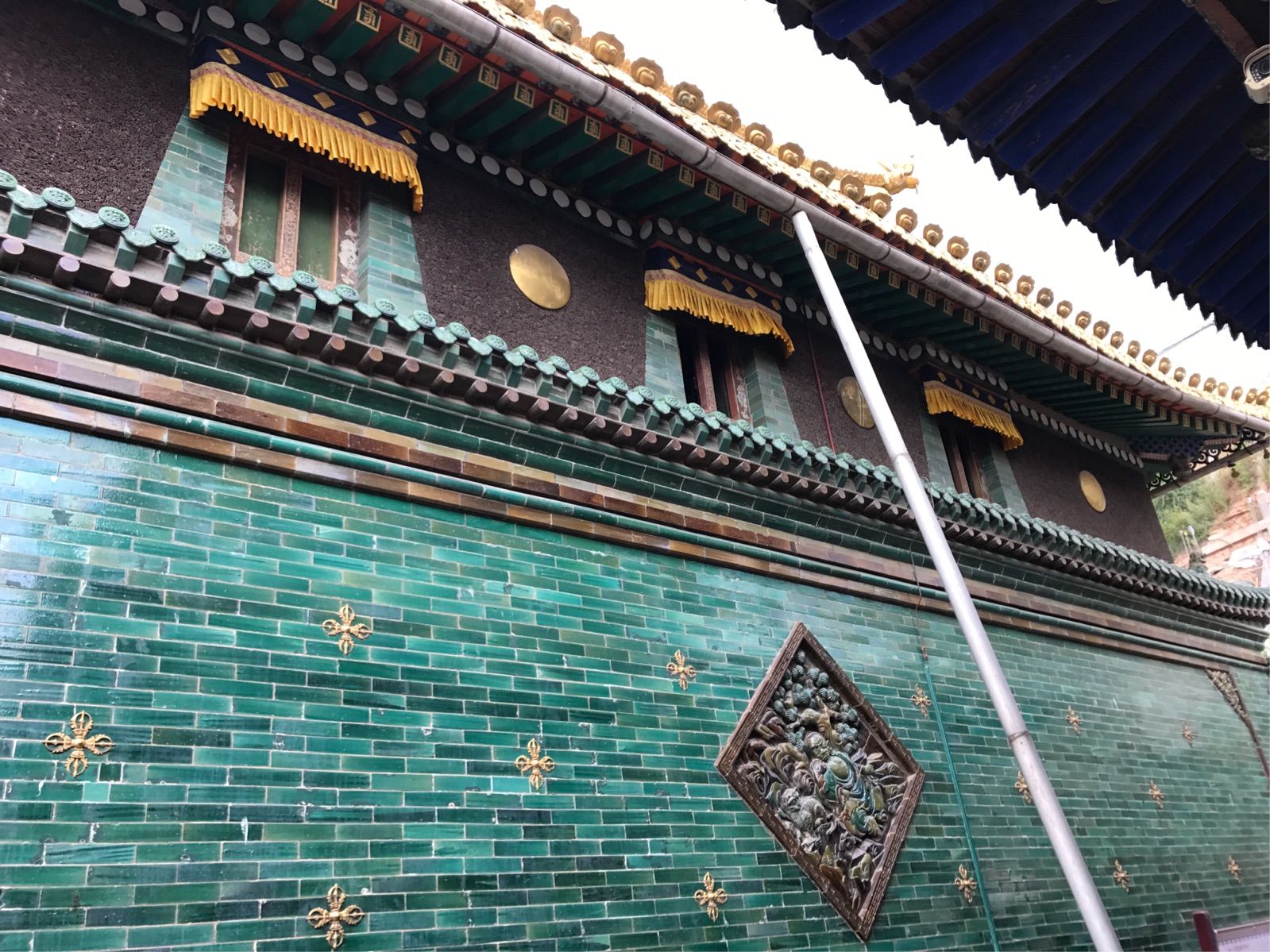 臣僚見太祖,勸太祖什么_宋太祖匾額_丫髻山楹聯匾額
