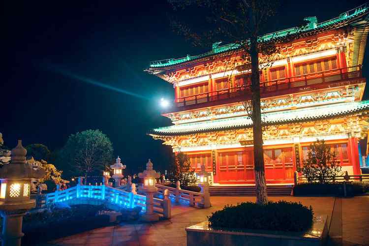 故宮太和殿匾額_北京名人題寫的匾額_匾額聯