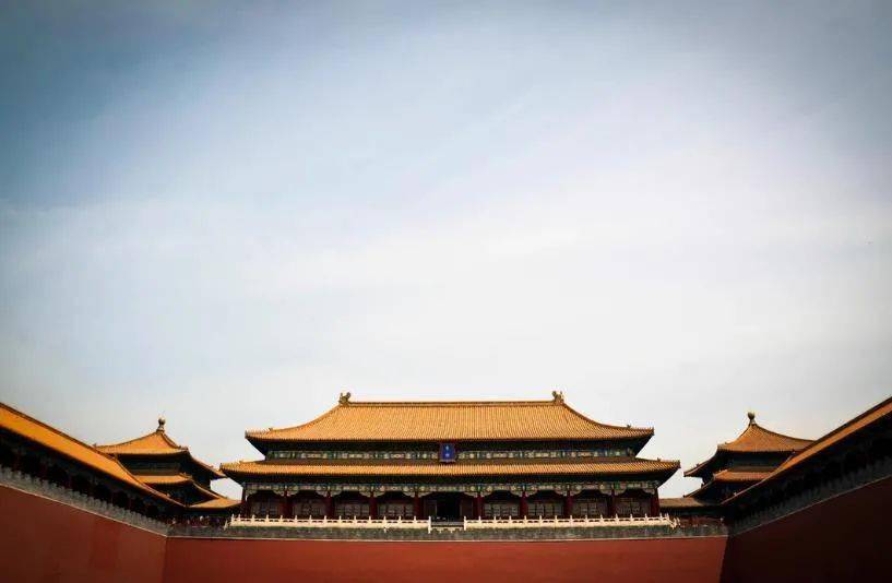 順治匾額_北京名人題寫的匾額_太和殿匾額對聯
