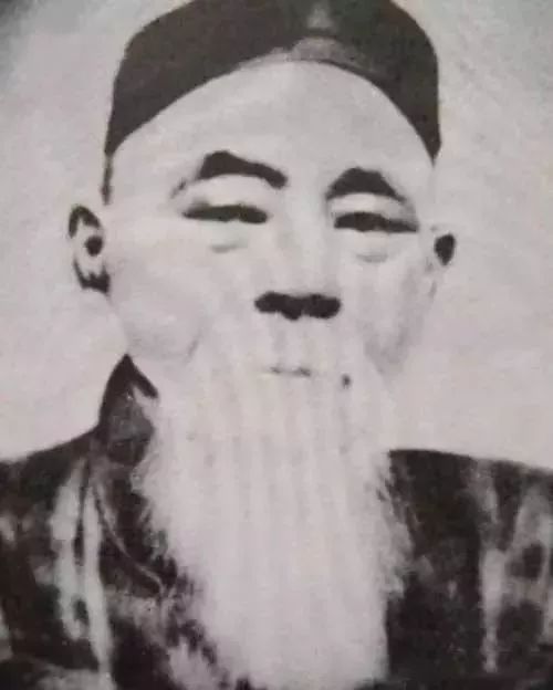 王客篆刻隸書邊款刻法_匾額刻法_北大匾額京師大學堂牌匾北大招牌北京大學匾額