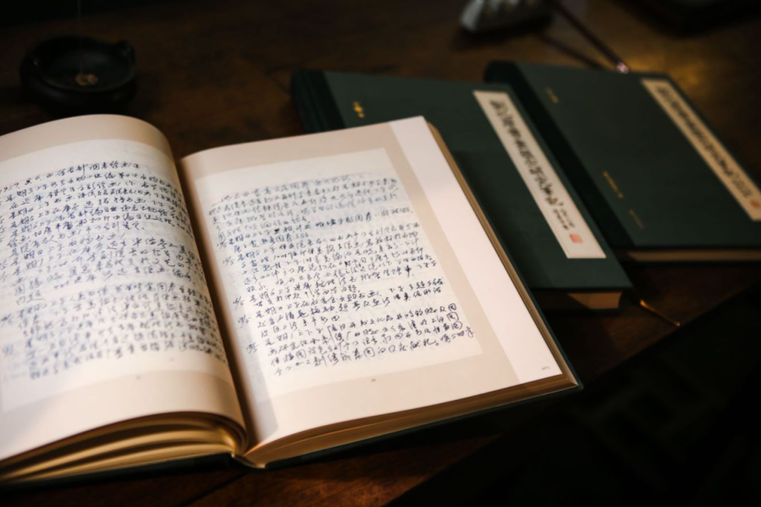 如何鑒定老牌匾_匾額鑒定真?zhèn)蝊鑒定真?zhèn)呜翌~怎么寫