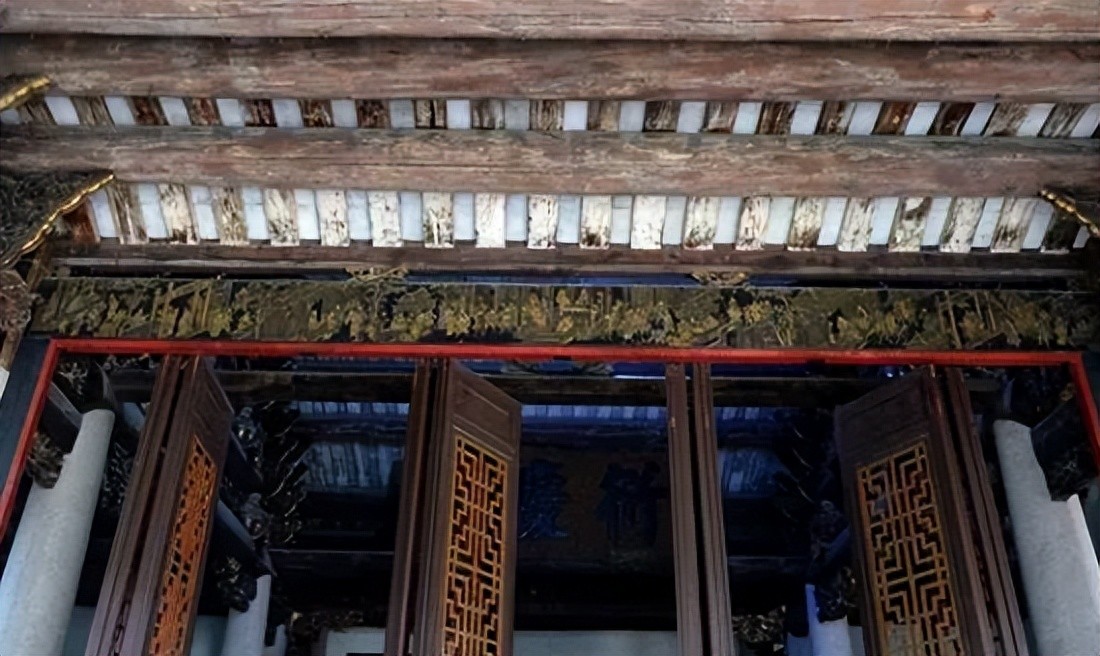 潮汕古建筑結構特點_什么是好的木雕工藝_潮汕建筑裝飾藝術
