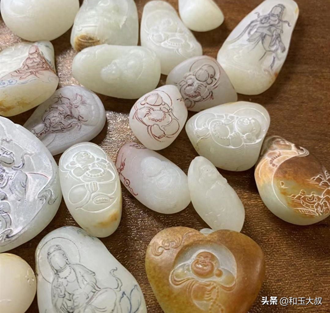 玉雕刀工技巧_簡單手工雕刻_玉雕師繪畫功底