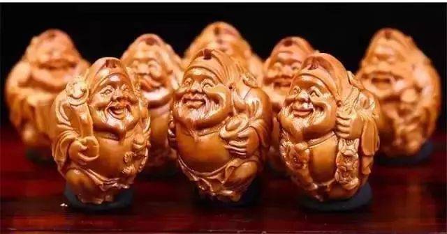 木雕龍頭圖片大全集_木雕寓意文化_中國木雕人物雕刻