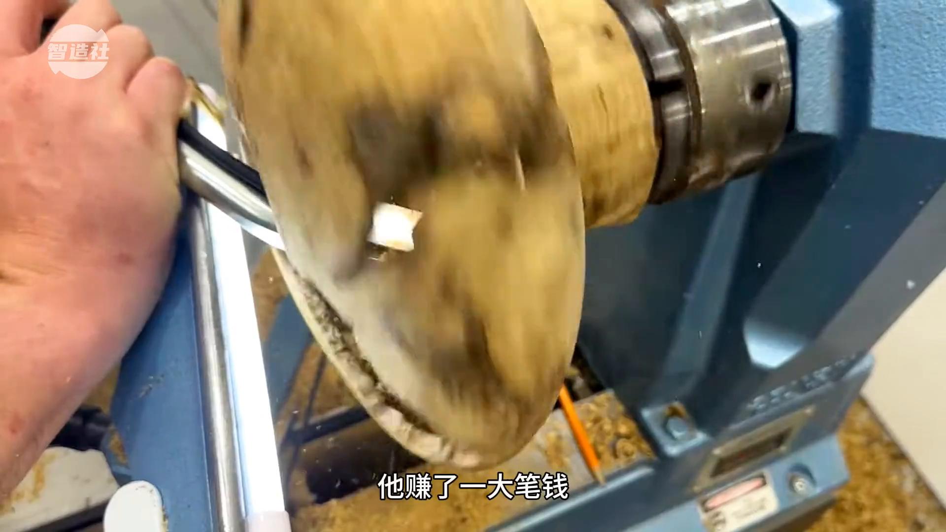 木頭創意藝術品圖片_云南旅游奇遇_木制藝術品制作