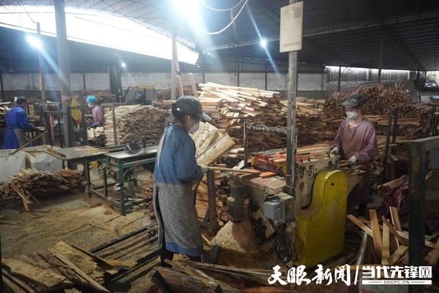 承浩木材木業公司_自己有木頭哪里可以加工_建筑木方加工廠家