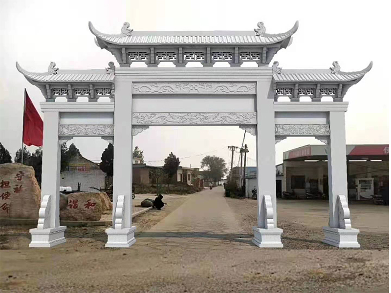 單門三樓式石牌坊_村口石雕牌坊樣式_農(nóng)村村口牌坊簡潔大方