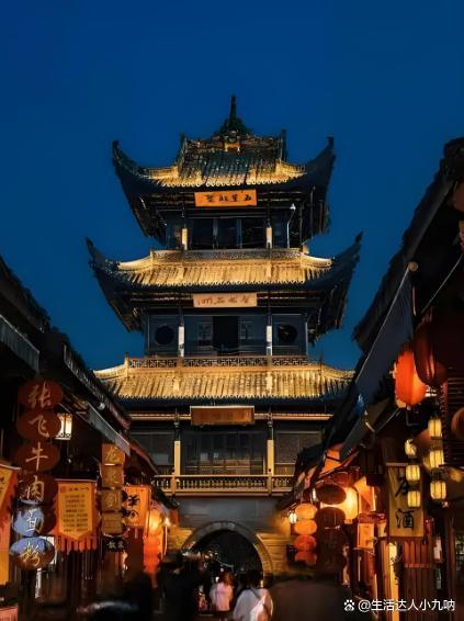 閬中古城美食攻略_閬中十大必去景點_閬中匾額的特點