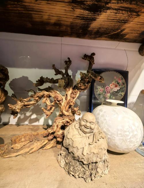 傳統手藝傳承困境_木雕花邊圖案大全_峽江木雕文創產品
