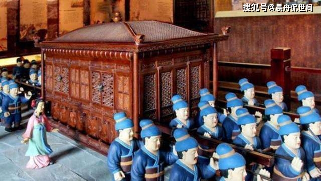 張居正匾額_張居正 32人抬轎 明朝首輔生活奢華